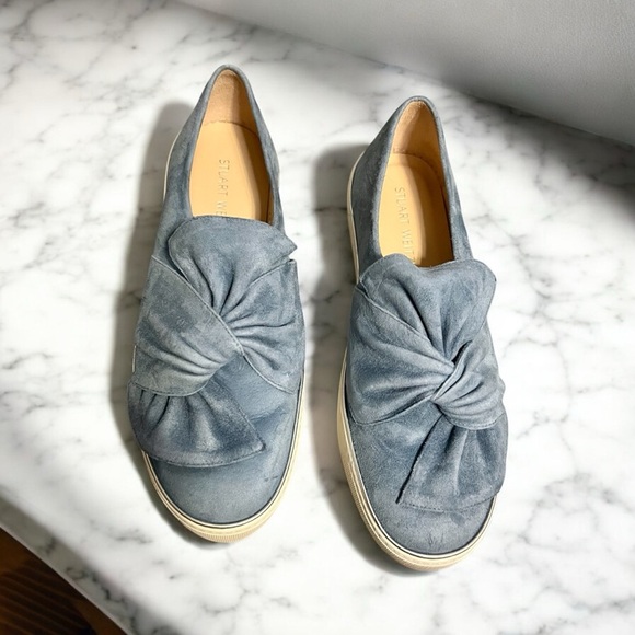 Stuart Weitzman Women's Blue Suede Twisteze Slip-On Shoes - Picture 2 of 4
